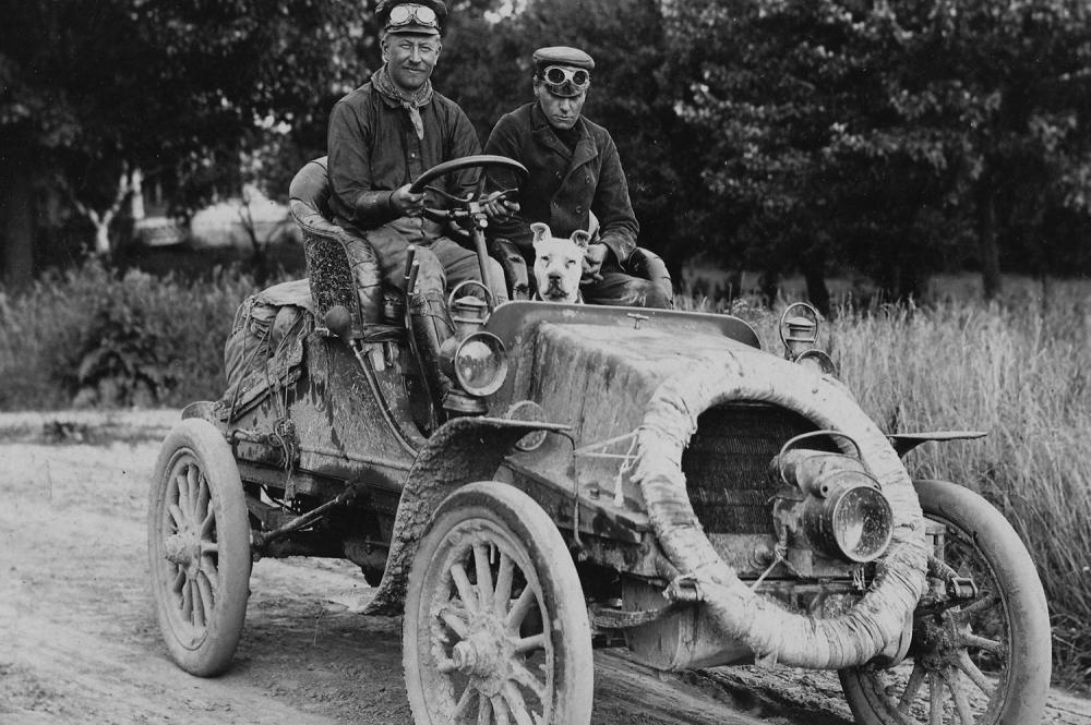 Horatio Jackson and Sewall Crocker with their traveling companion, a pitbull named Bud